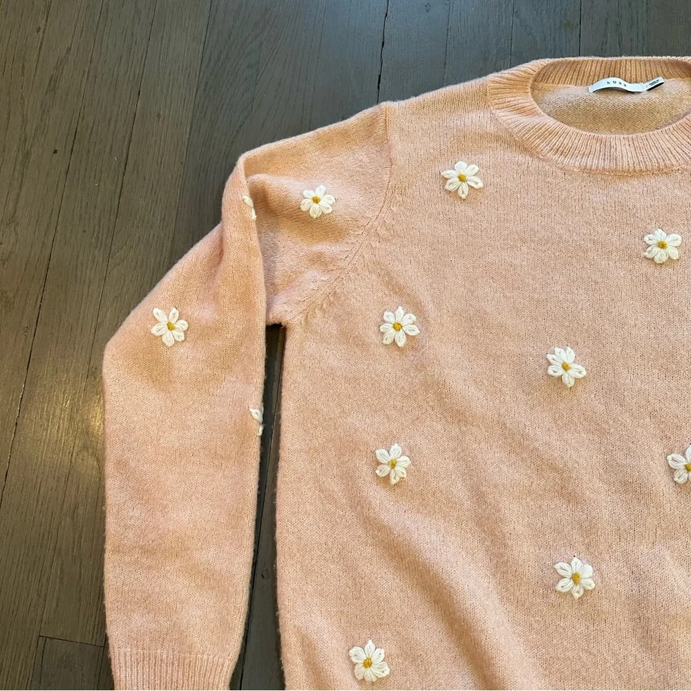 Lush Pink Daisy Embroidered Crewneck Sweater - Picture 9 of 10